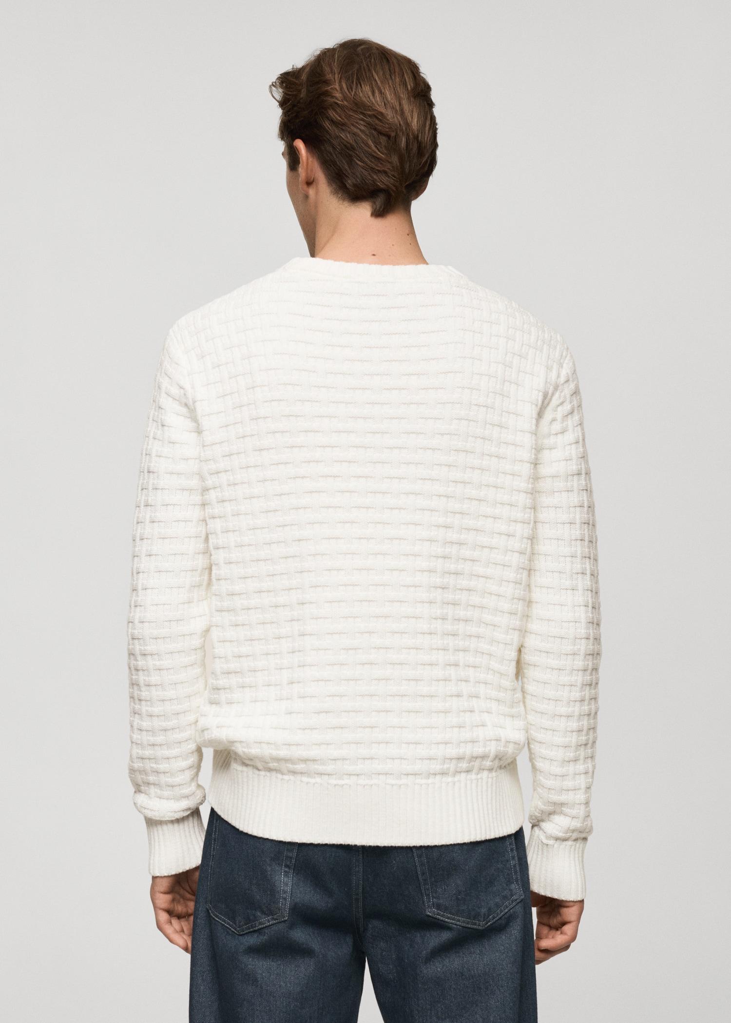Crossed knit sweater - Men | MANGO USA Product Image