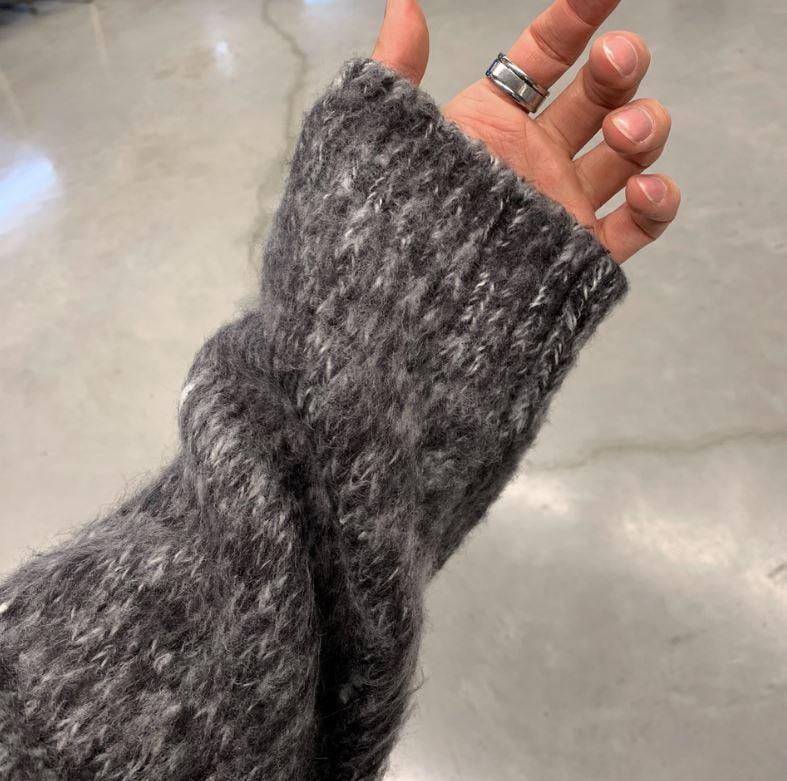 RT No. 5282 MOHAIR WOOLEN KNITTED SWEATER Product Image