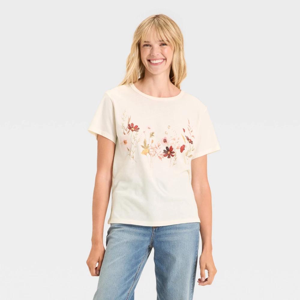Women's Wildflower Short Sleeve Graphic T-Shirt - Ivory L Product Image