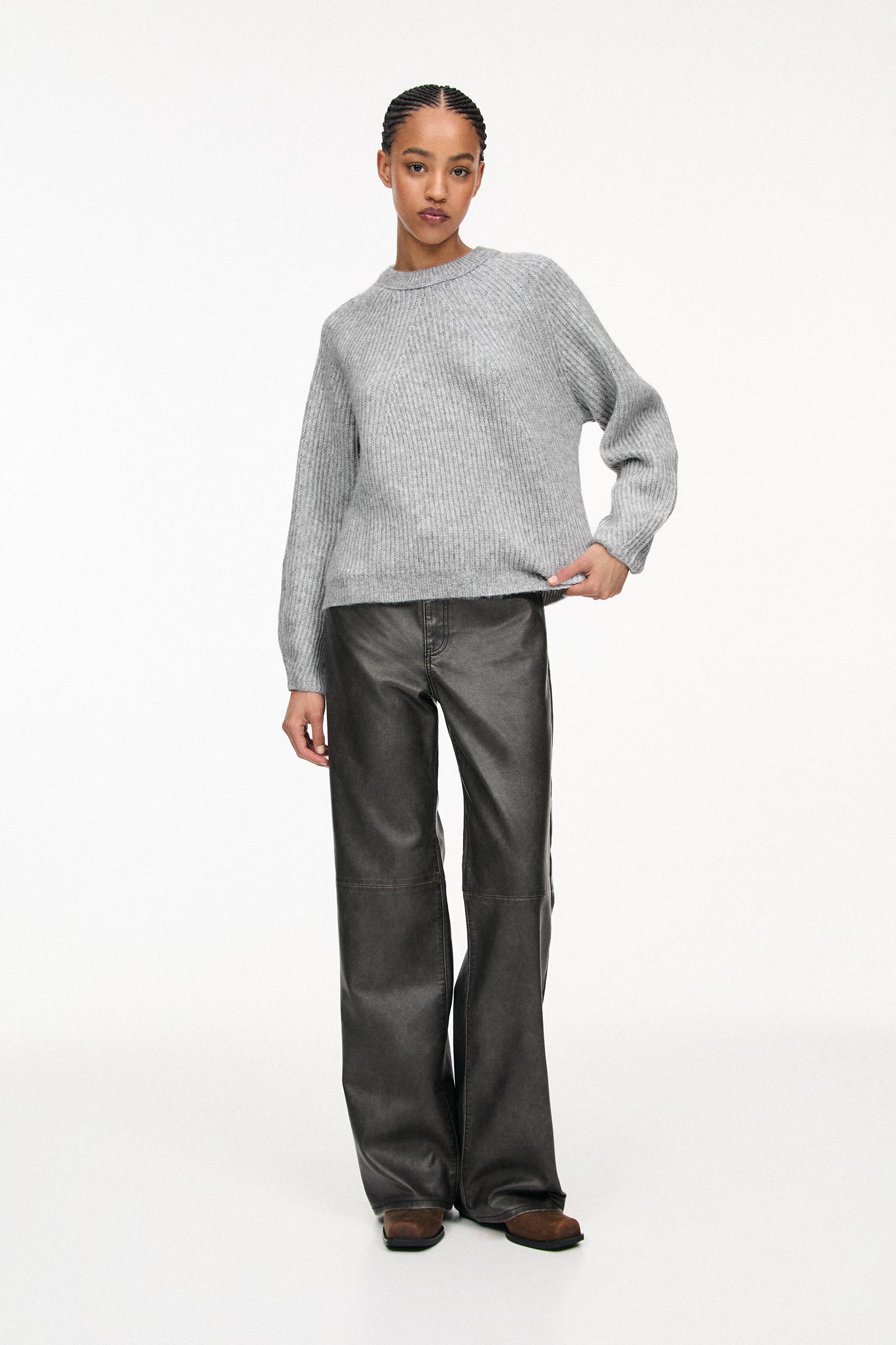 Soft purl knit sweater Product Image