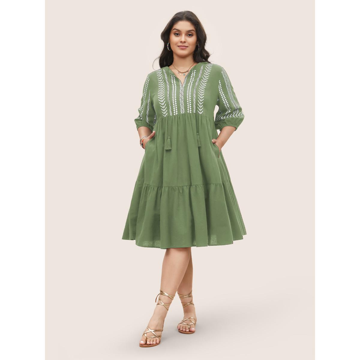 Plus Size Cotton Geometric Bandana Print Tassel Trim Dress ArmyGreen Women Boho Non V-neck Short sleeve Curvy Knee Dress BloomChic 18-20/2X Product Image