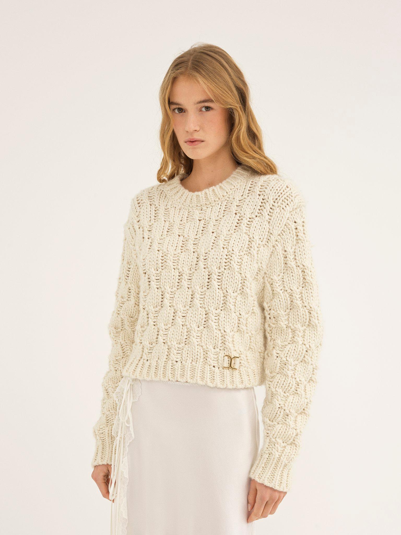 Cropped intarsia knitted sweater in wool blend Product Image