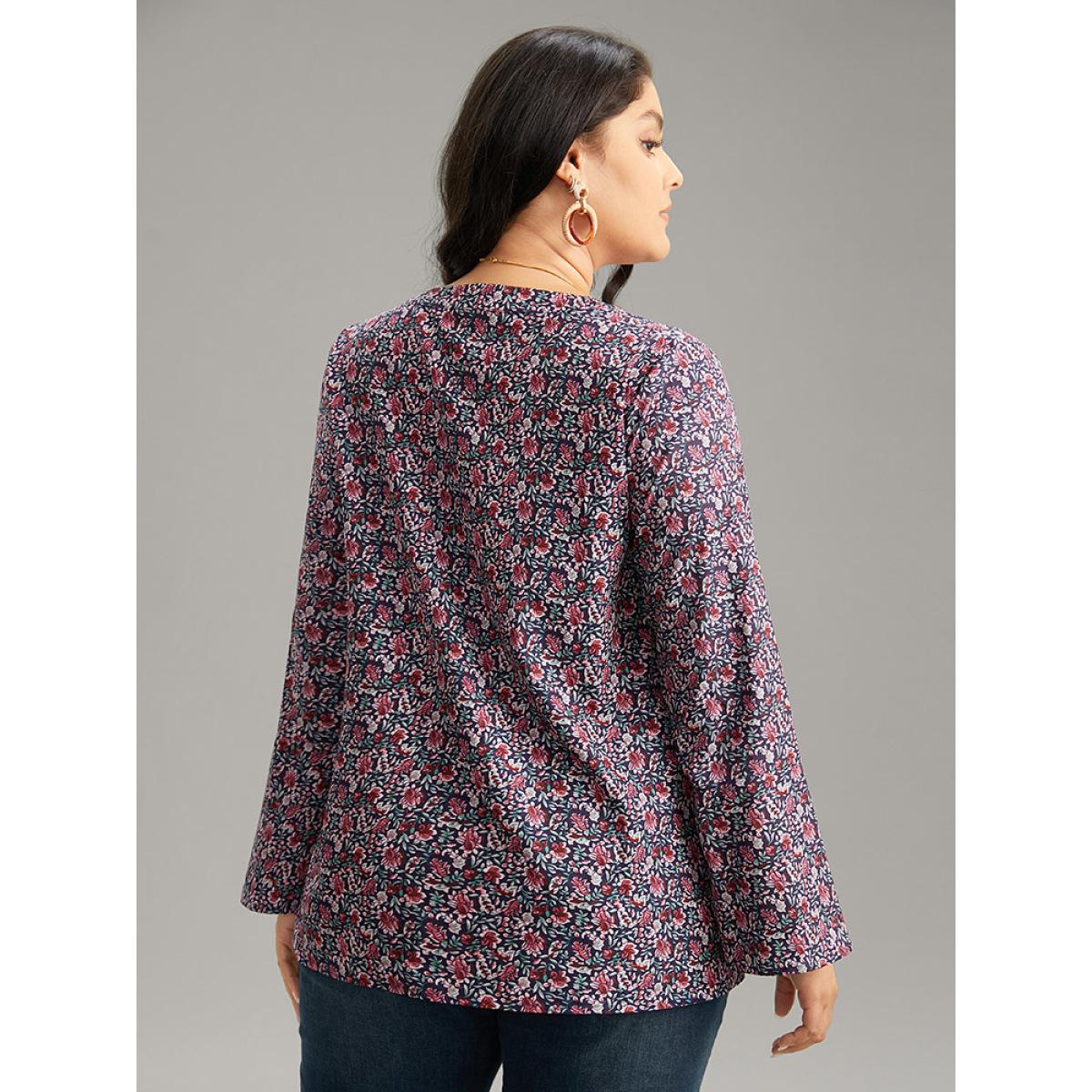 Plus Size Indigo Ditsy Floral Notched Bell Sleeve Blouse Women Vacation Long Sleeve Notched collar Dailywear Blouses BloomChic 10/M Product Image