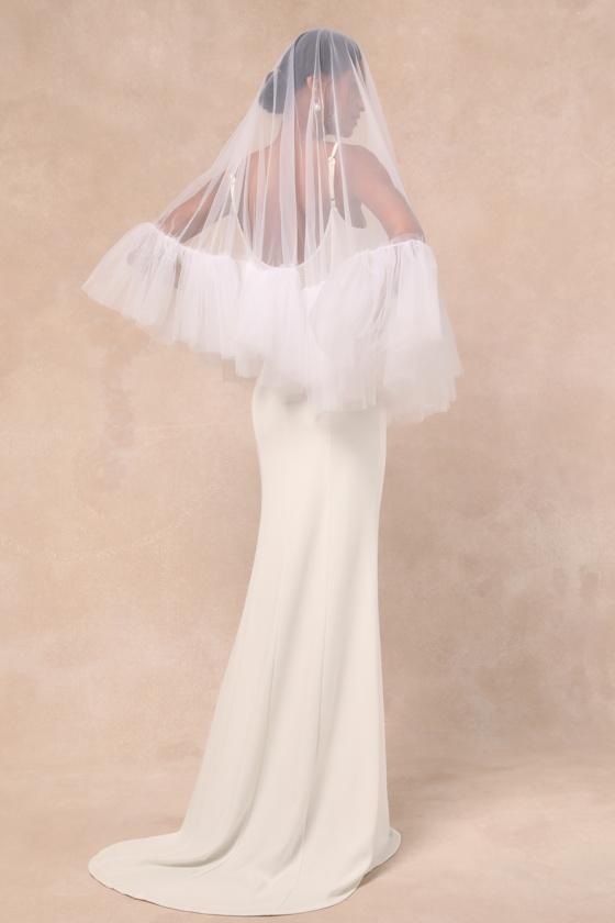 Lalith White Tulle Ruffled Veil Product Image