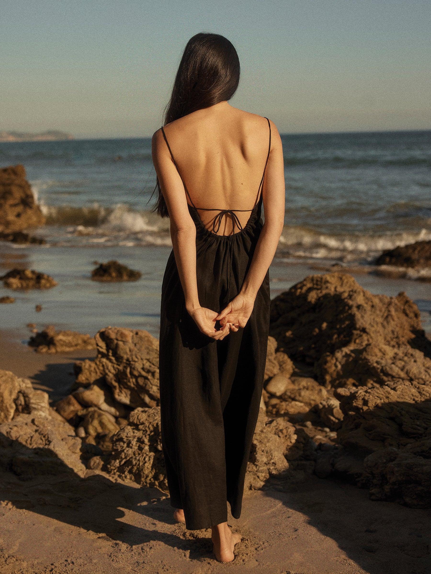 Black Crosshatch Linen Eastend Dress Product Image