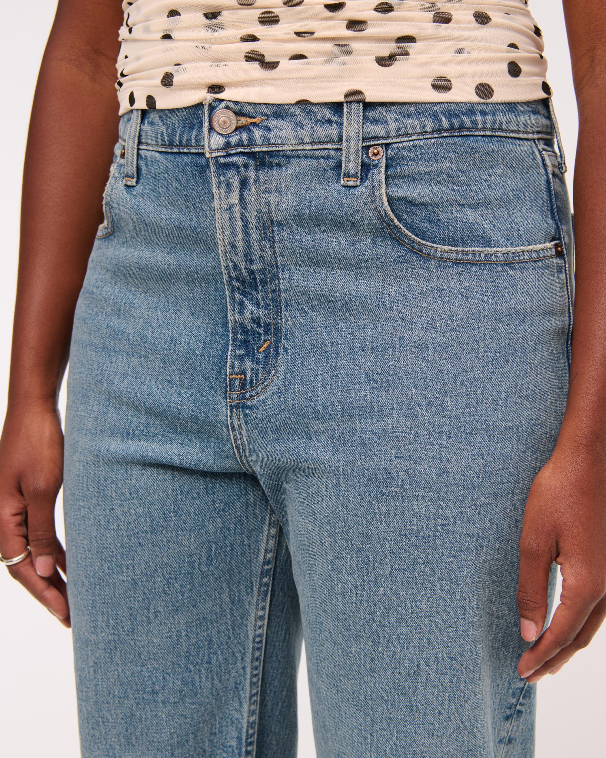 High Rise 90s Relaxed Jean Product Image