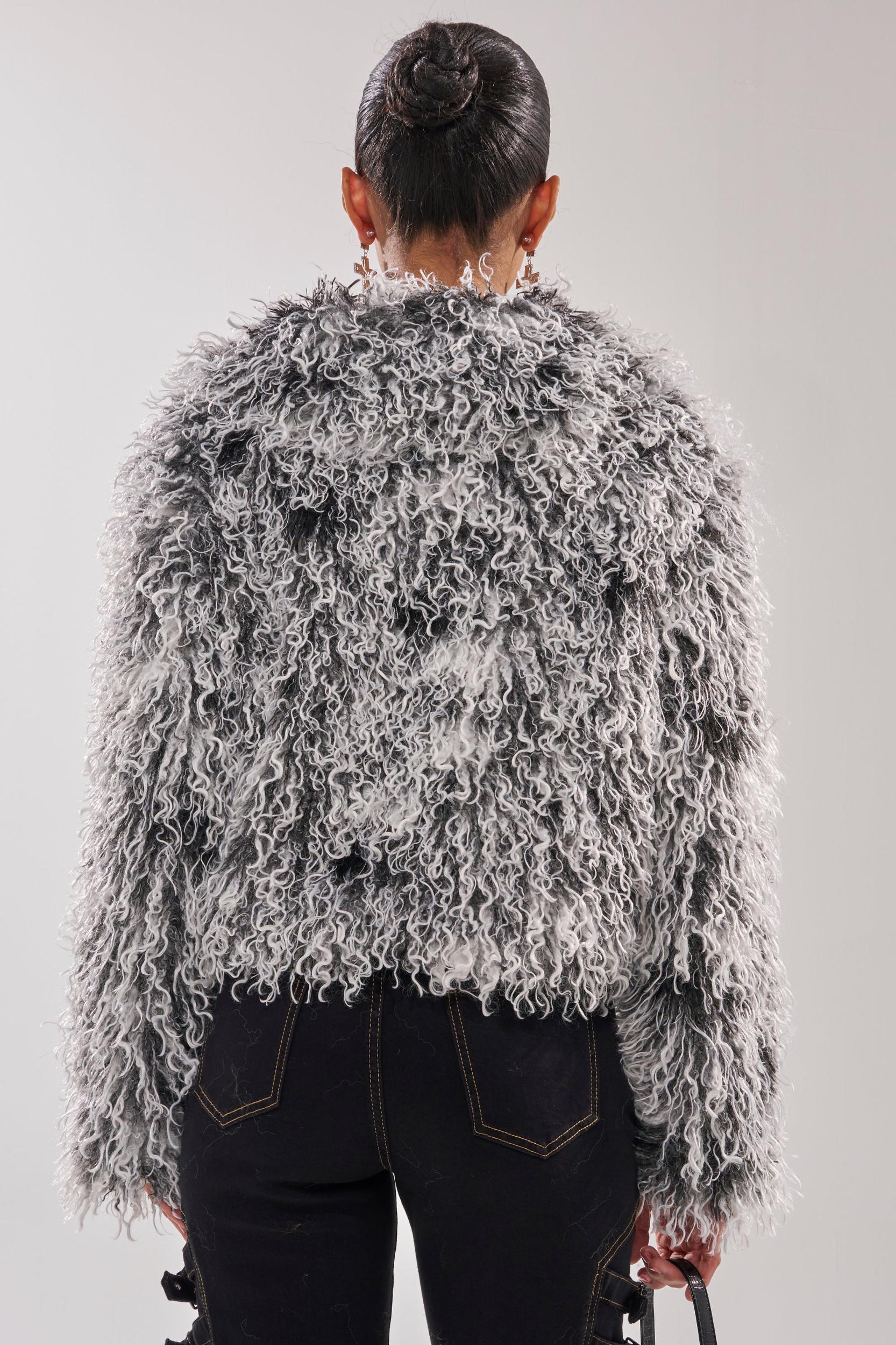 RENDEZVOUS SHAGGY FAUX FUR Product Image