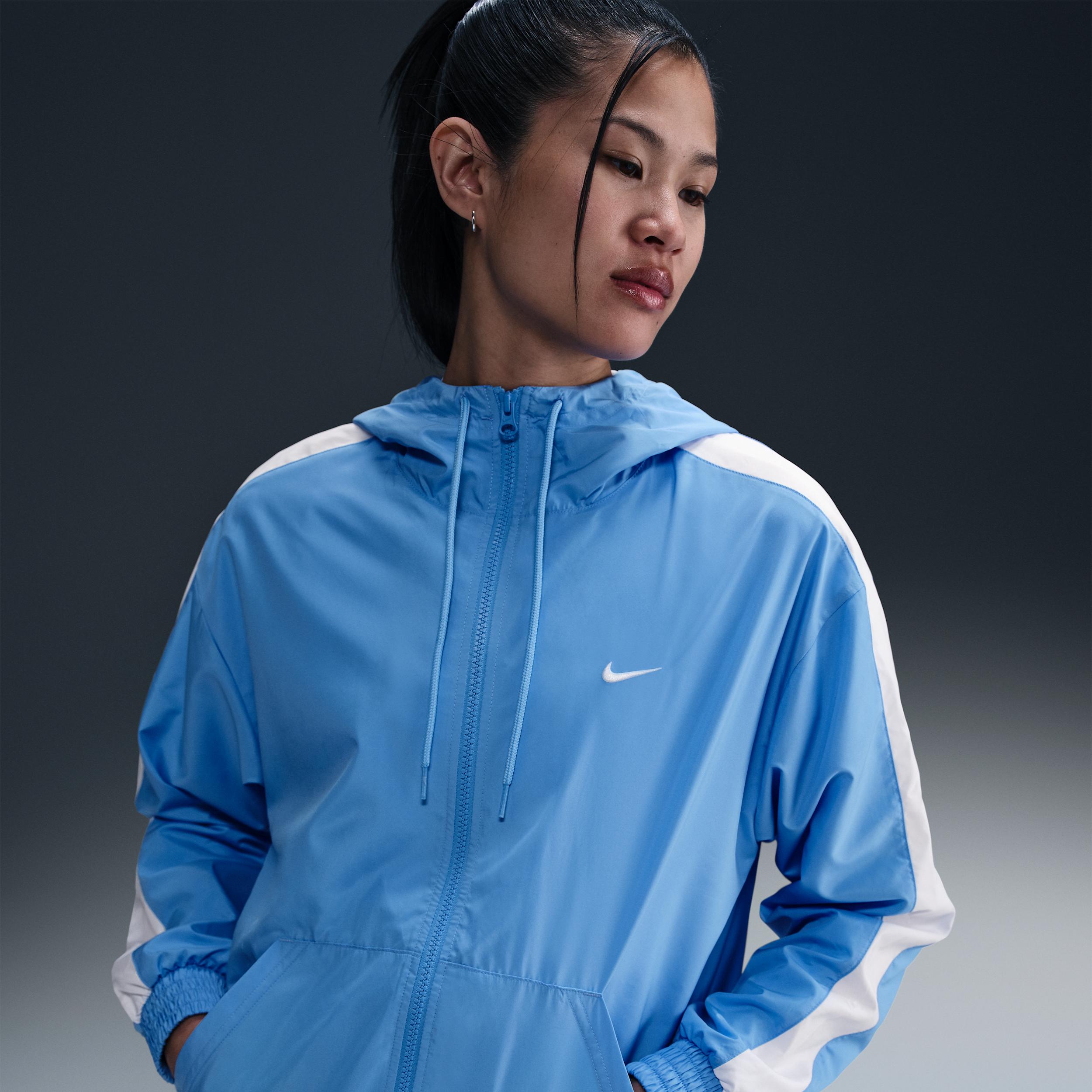 Nike Sportswear Classic Wovens Women's Loose UV Hooded Jacket Product Image