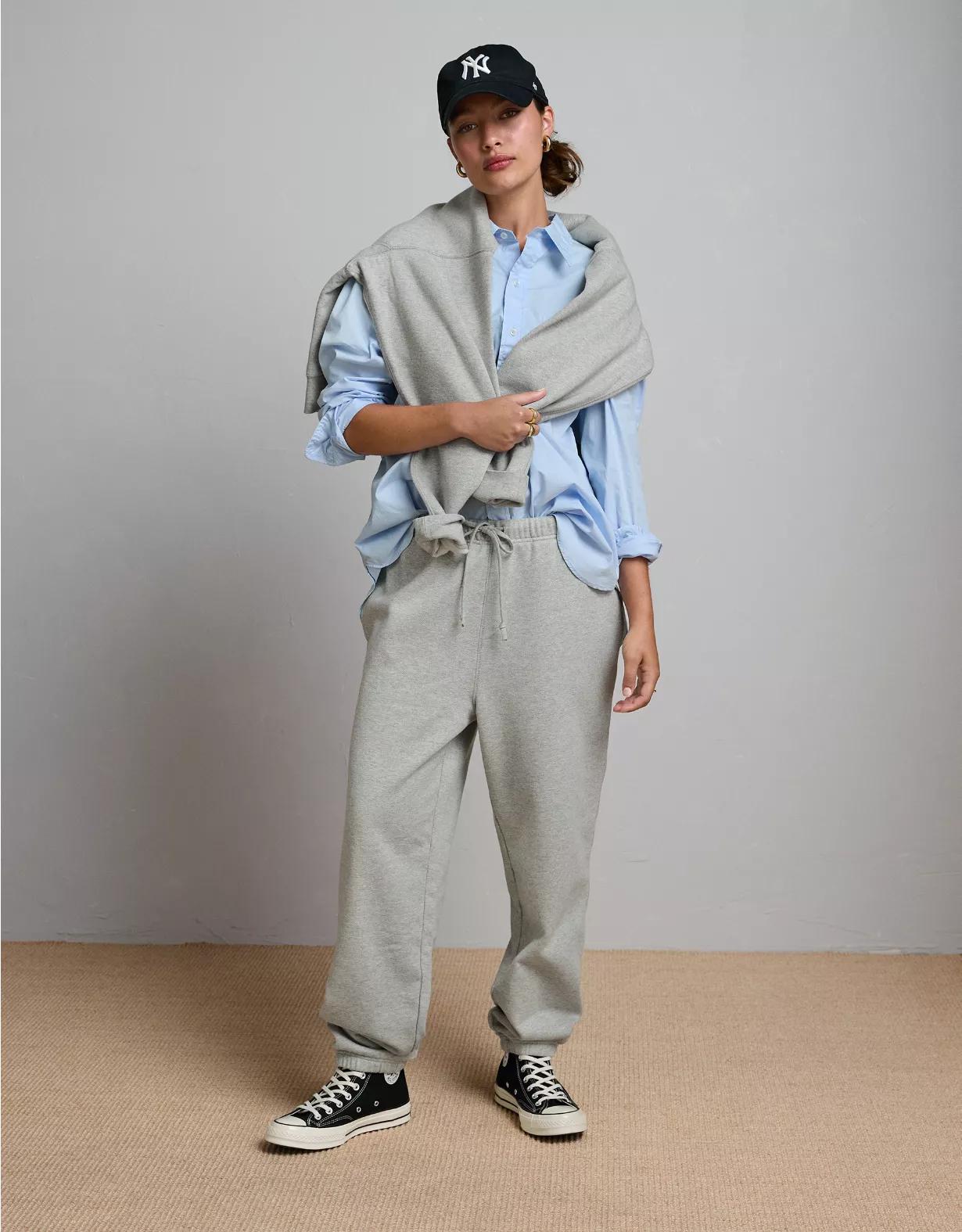 AE77 Premium Fleece Jogger Product Image