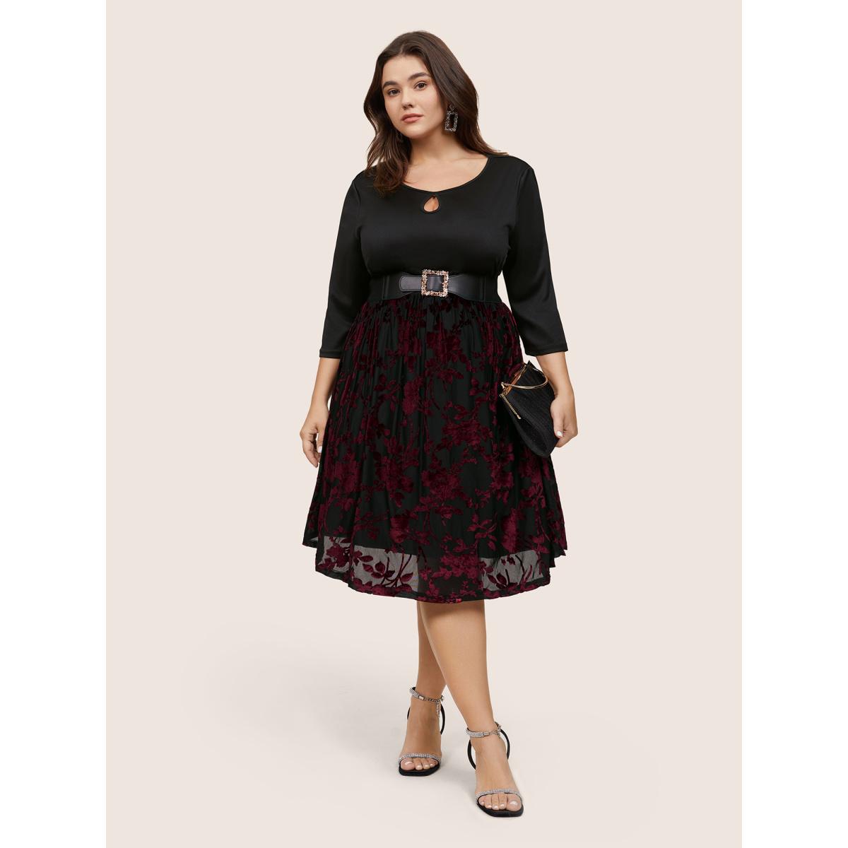Plus Size Contrast Flocking Keyhole Elastic Waist Dress Burgundy Women Glamour Printed Keyhole Cut-Out Elbow-length sleeve Curvy Midi Dress BloomChic 28/5X Product Image