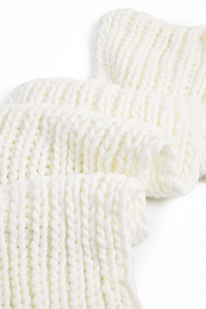 Ultra Chunky Knitted Scarf Product Image