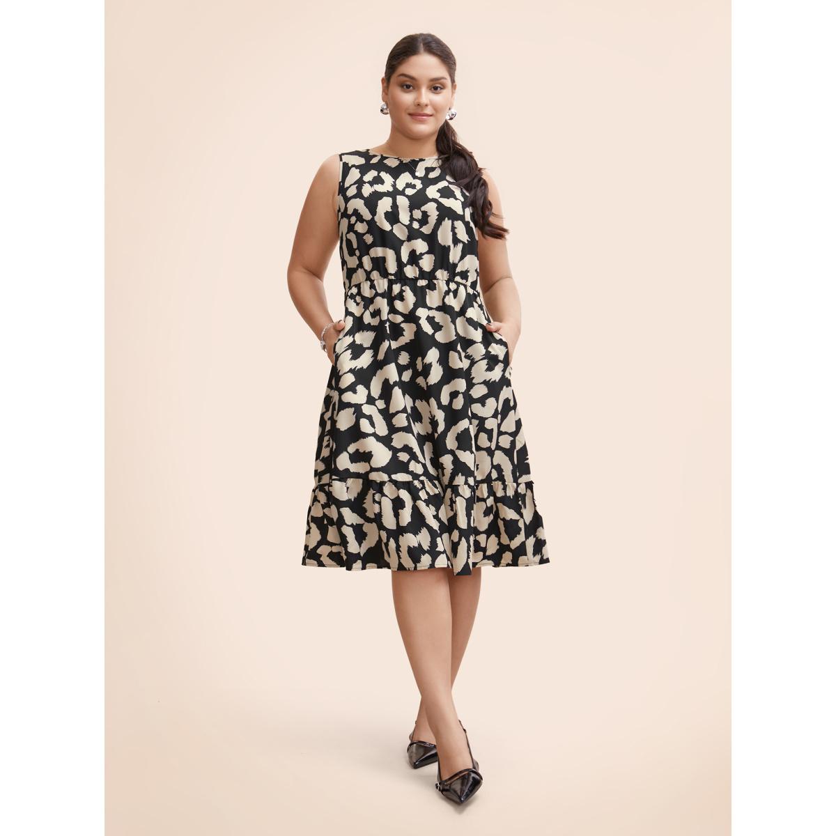 Plus Size Leopard Print Back Tie Knot Tank Dress Black Women At the Office Tie knot Round Neck Sleeveless Curvy BloomChic 26/4X Product Image