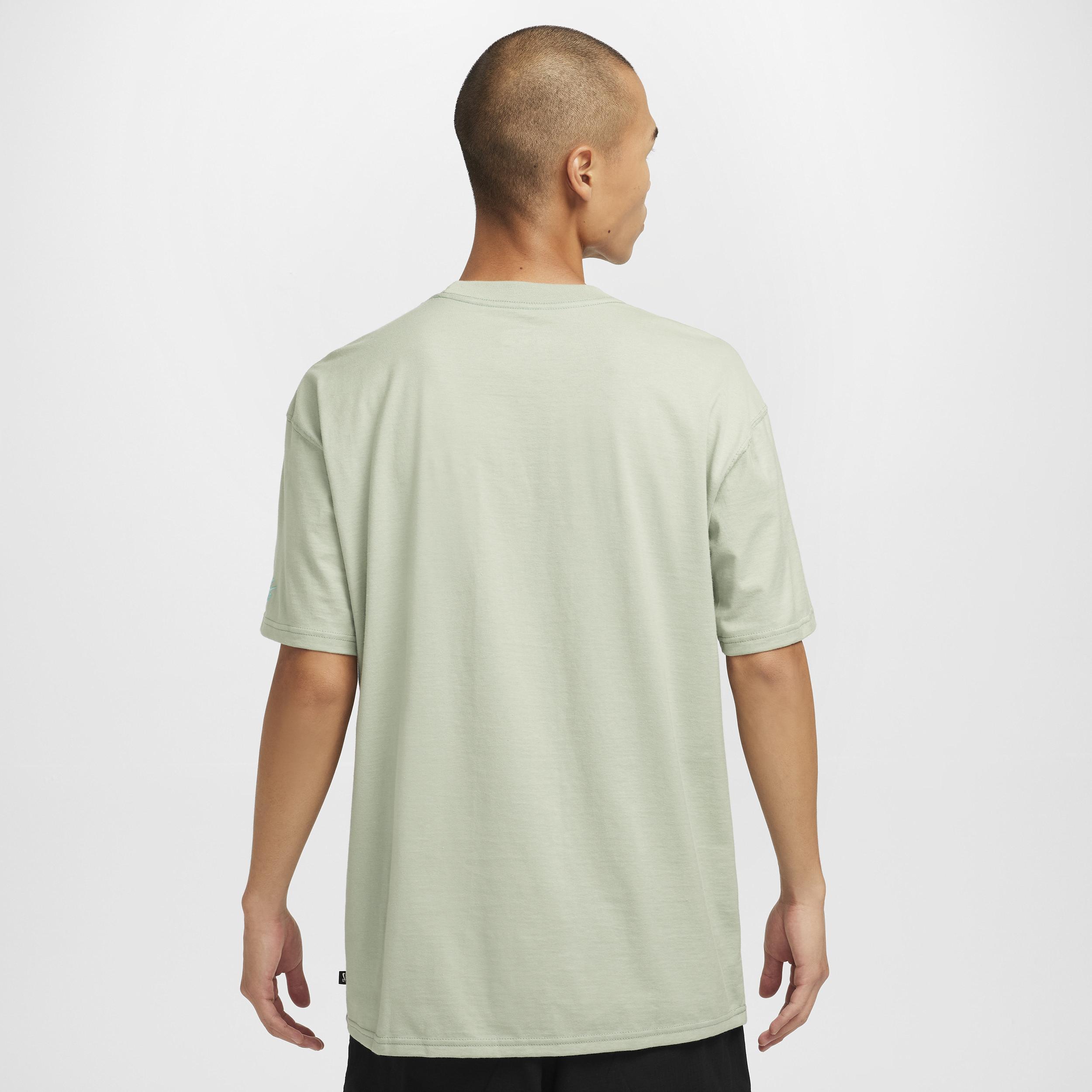 Men's Nike Sportswear Max90 T-Shirt Product Image