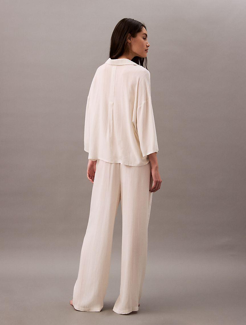 Woven Viscose Button-Down Short Sleeve Shirt Product Image