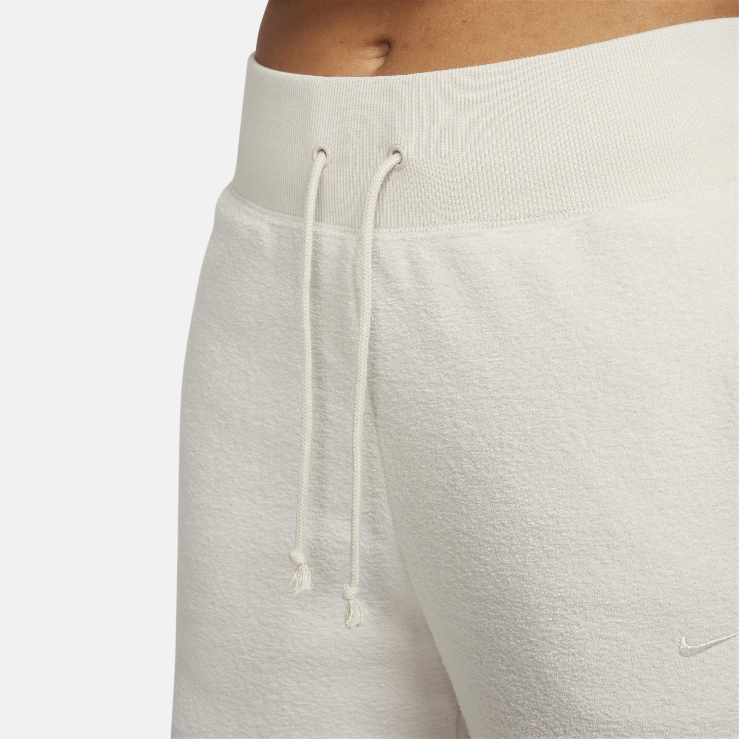 Women's Nike Sportswear Phoenix Plush High-Waisted Wide-Leg Cozy Fleece Pants Product Image