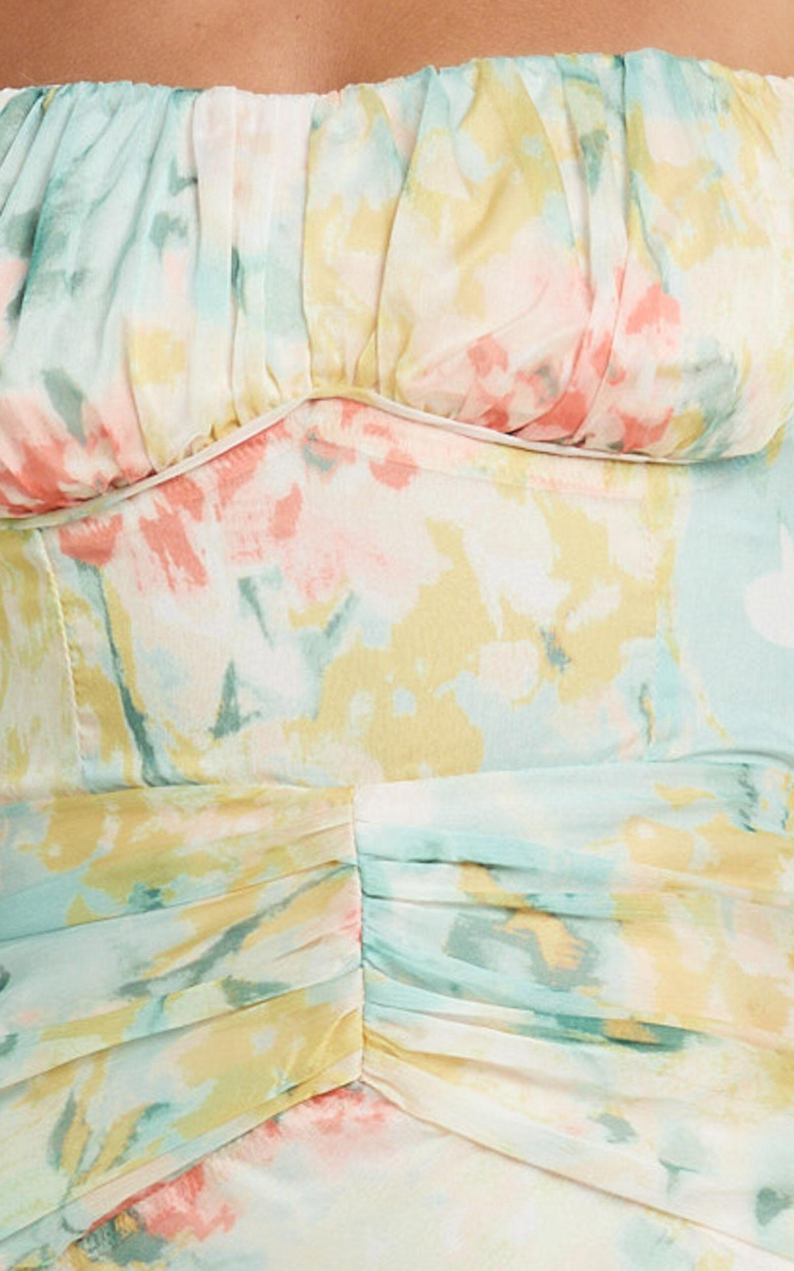 Debina Maxi Dress - Sweetheart Neckline Short Sleeve Dress in Yellow Product Image