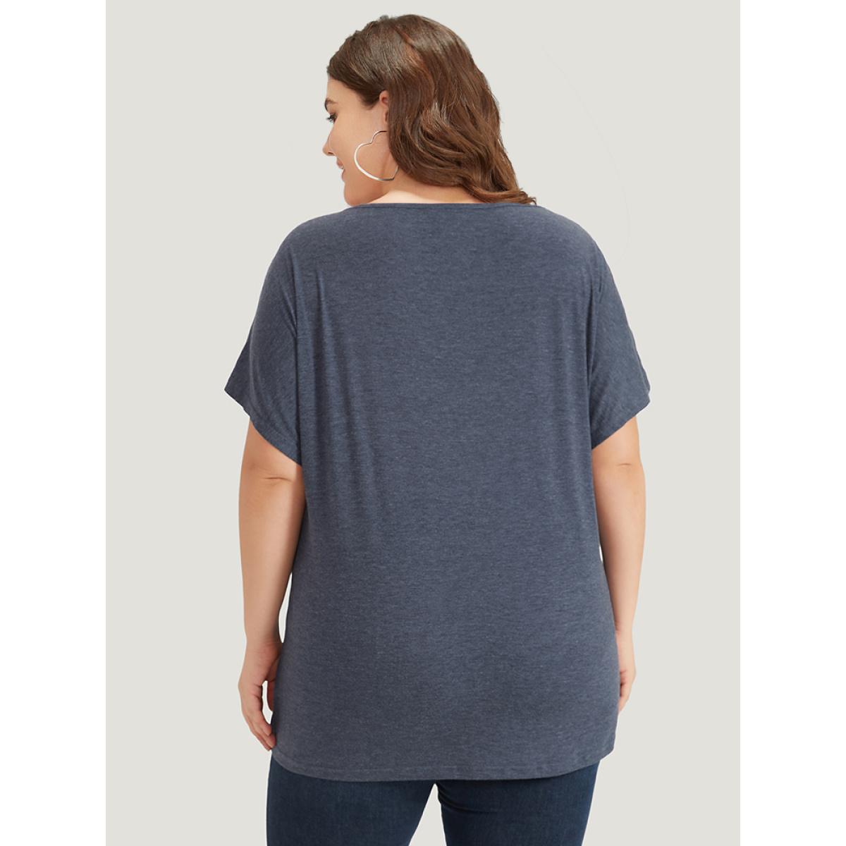 Plus Size Floral Embroidered Keyhole Dolman Sleeve T-shirt Blue Women Elegant Cut-Out Bohemian Print Keyhole Cut-Out Dailywear T-shirts BloomChic 26/4X Product Image