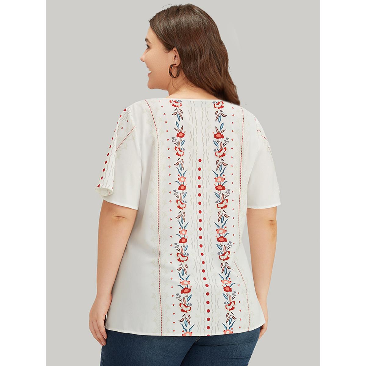 Plus Size White Bandana Print V Neck Flutter Sleeve Blouse Women Vacation Short sleeve V-neck Dailywear Blouses BloomChic 18-20/2X Product Image