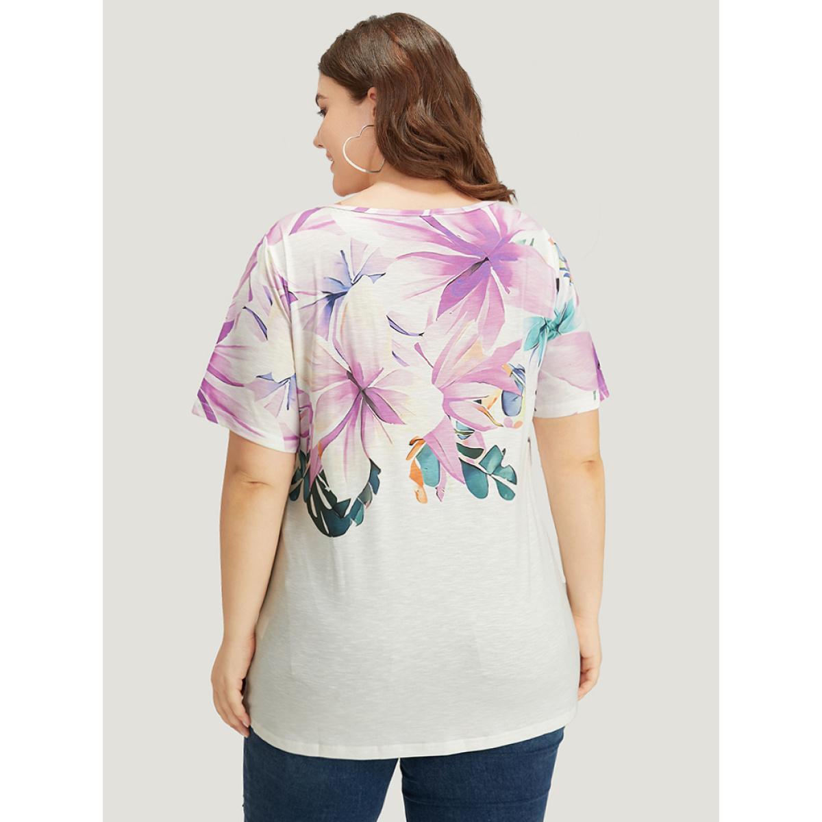 Plus Size Floral Printed Short Sleeve V Neck T-shirt Lilac Women Elegant Floral V-neck Work T-shirts BloomChic 14-16/1X Product Image