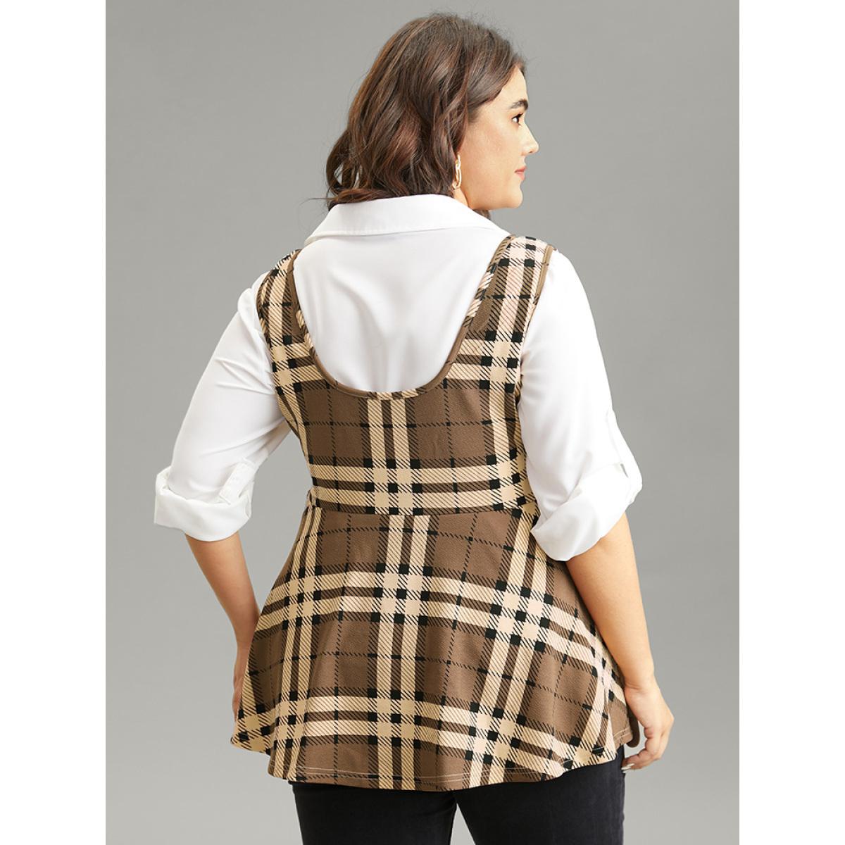 Plus Size Plaid Contrast Flutter Hem Tank Top Women LightBrown Casual Contrast Square Neck Dailywear Tank Tops Camis BloomChic 10/M Product Image