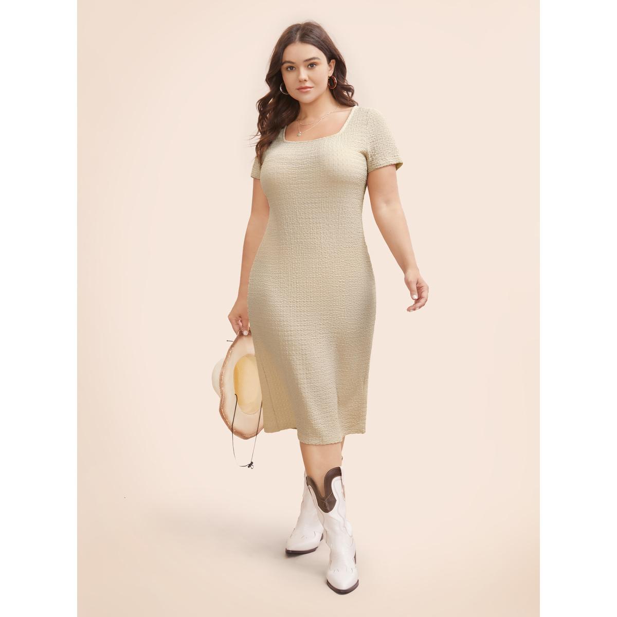 Plus Size U Neck Textured Split Hem Dress Apricot Women Resort Texture U-neck Short sleeve Curvy BloomChic 18-20/2X Product Image