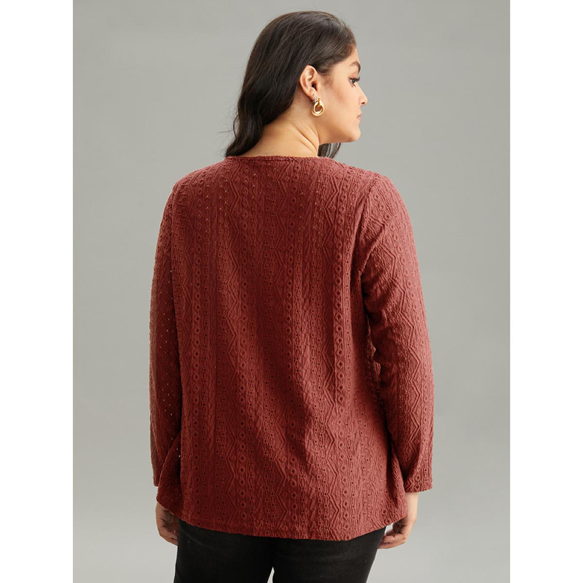 Plus Size Broderie Anglaise Button Detail Jacquard T-shirt Raspberry Women Elegant Texture Plain V-neck Dailywear T-shirts BloomChic 12/L Product Image