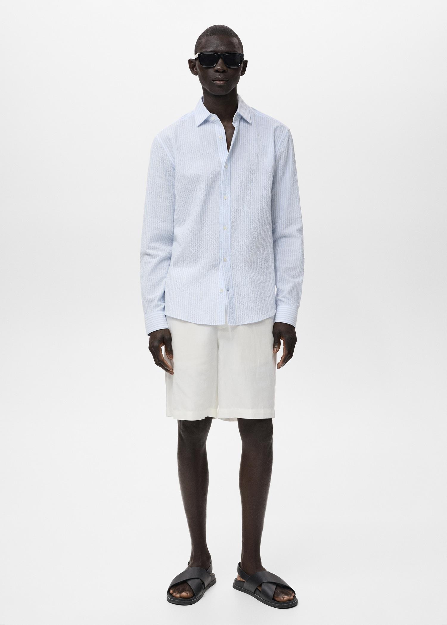 Regular-fit stripe-textured shirt - Men | MANGO USA Product Image