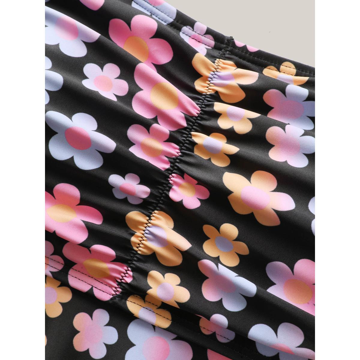 Plus Size Sweet Floral Print Wide Strap Swim Top Women's Swimwear Black Resort Gathered High stretch Bodycon Heart neckline Curve Swim Tops BloomChic 12/L Product Image