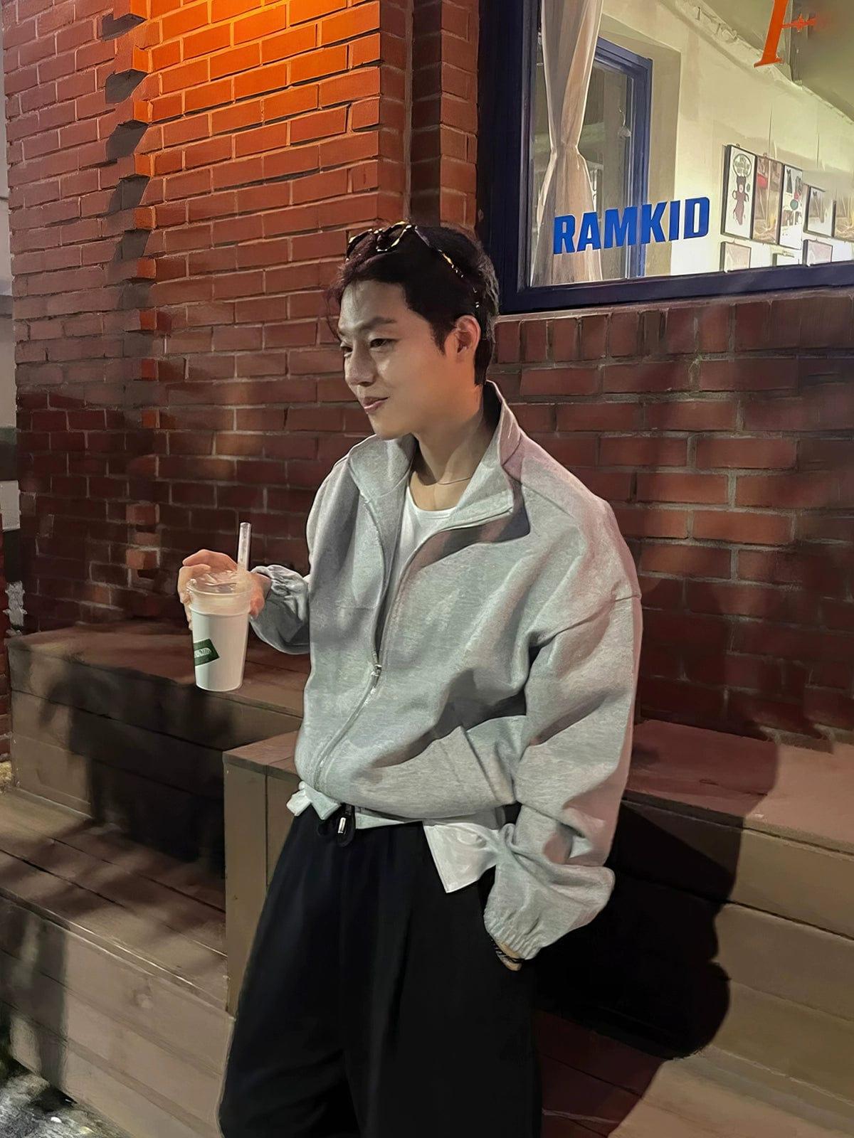 RT No. 12238 COLLAR ZIP-UP JK Product Image