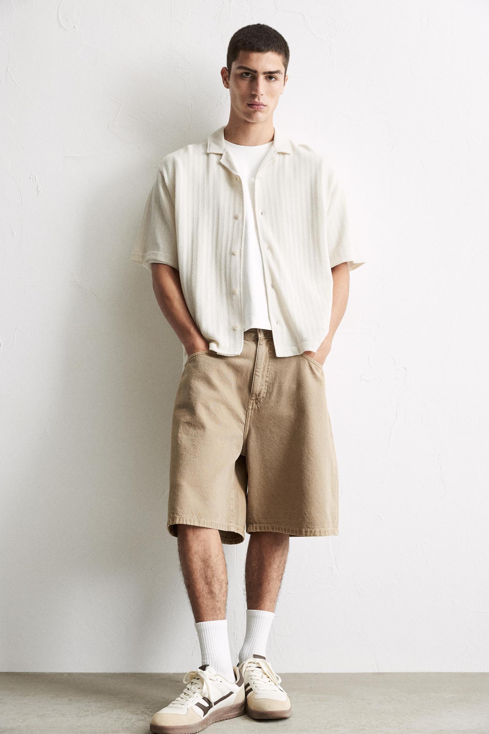 Baggy denim Bermuda shorts Product Image