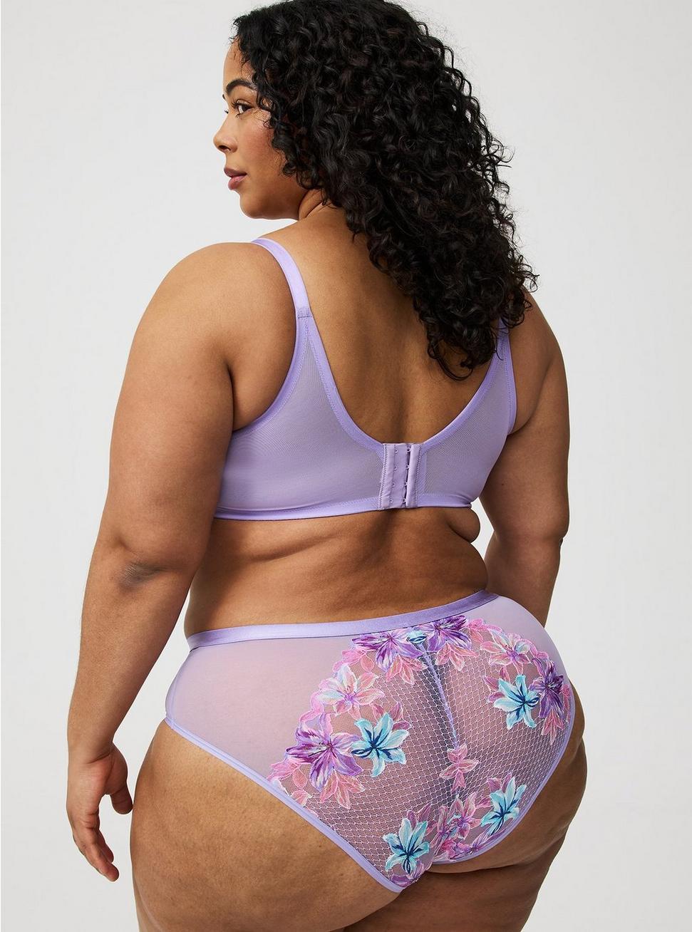 Lace Mid-Rise Hipster Panty Product Image