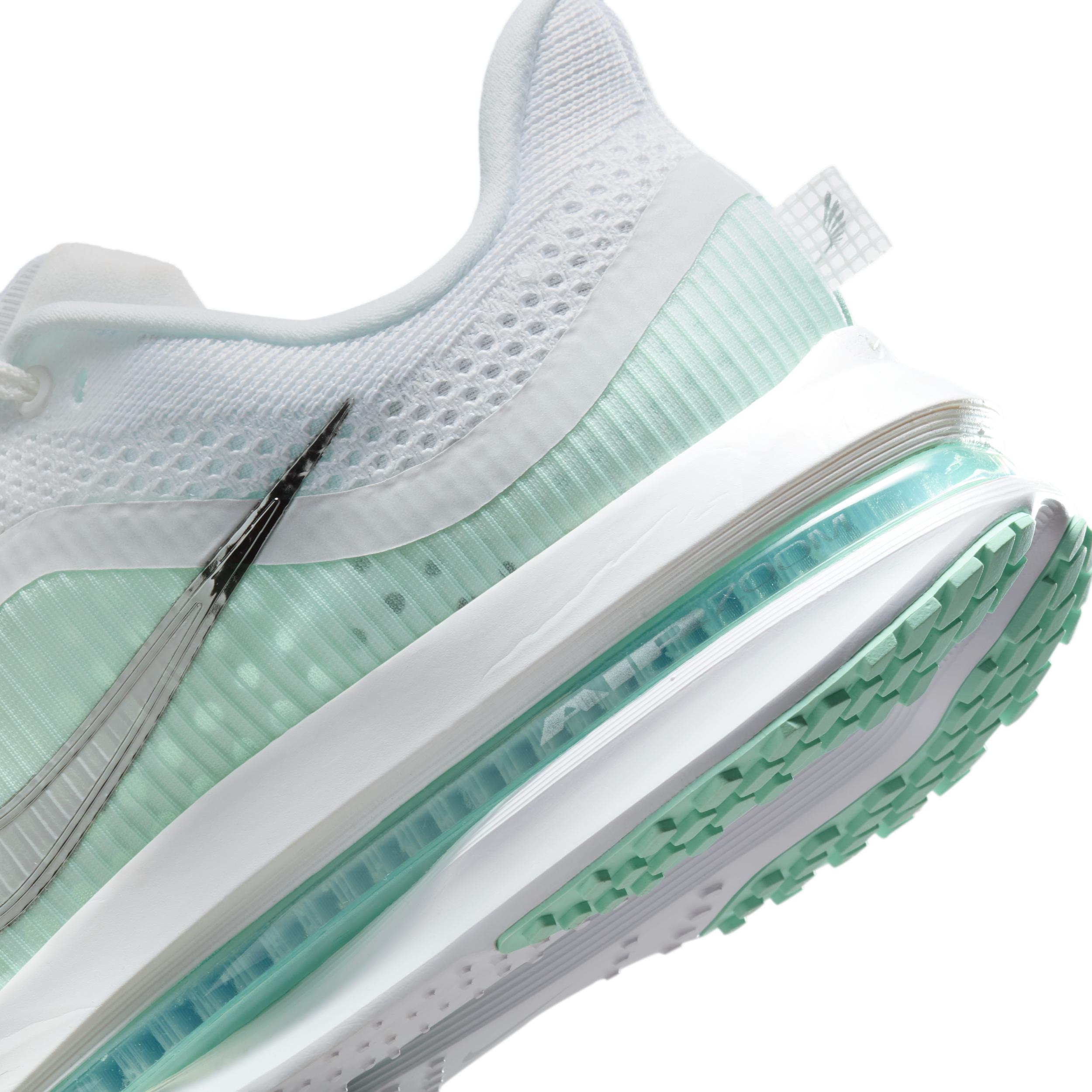 Nike Womens Pegasus Premium Road Running Shoes | HQ2593-101 Product Image