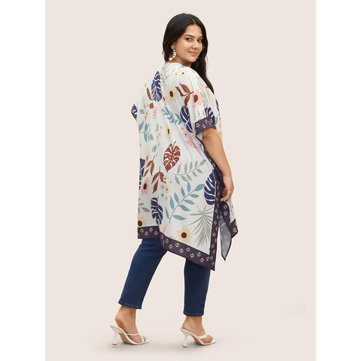 Plus Size Painted Flower Print Split Hem Kimono Women DarkBlue Resort Contrast Loose Vacation Kimonos BloomChic 30/6X Product Image
