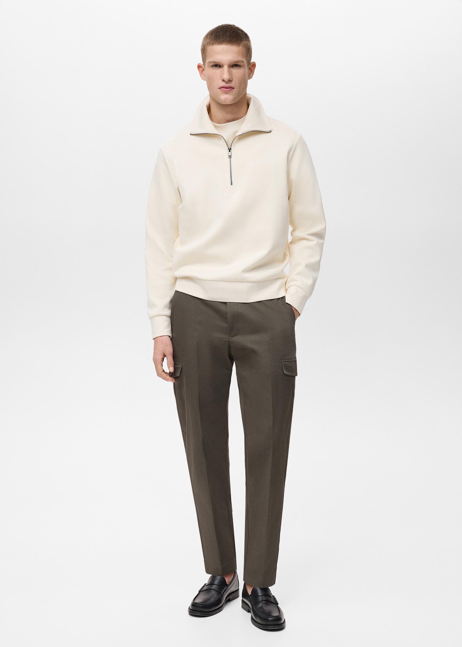 Regular-fit cotton cargo pants - Men | MANGO USA Product Image