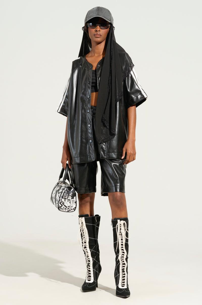 EXTRA BUTTER LEATHER SHORTS Product Image