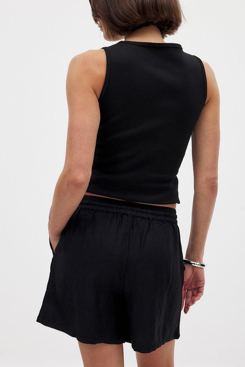 Viscose Blend Wide Mid Waist Shorts Product Image