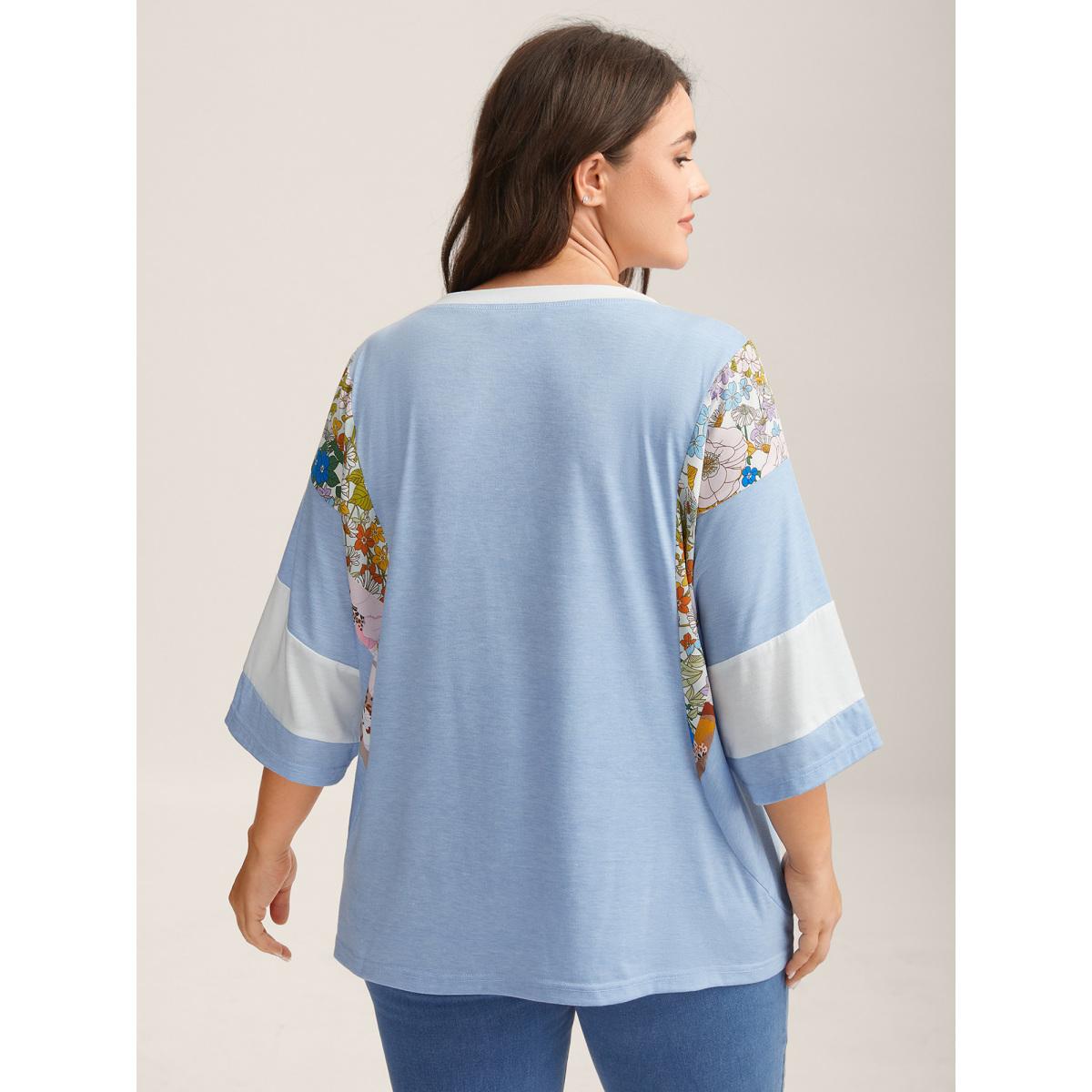 Plus Size Floral Panel Color Contrast T-Shirt LightBlue Women Contrast Round Neck Everyday-Casual T-shirts BloomChic 18-20/2X Product Image