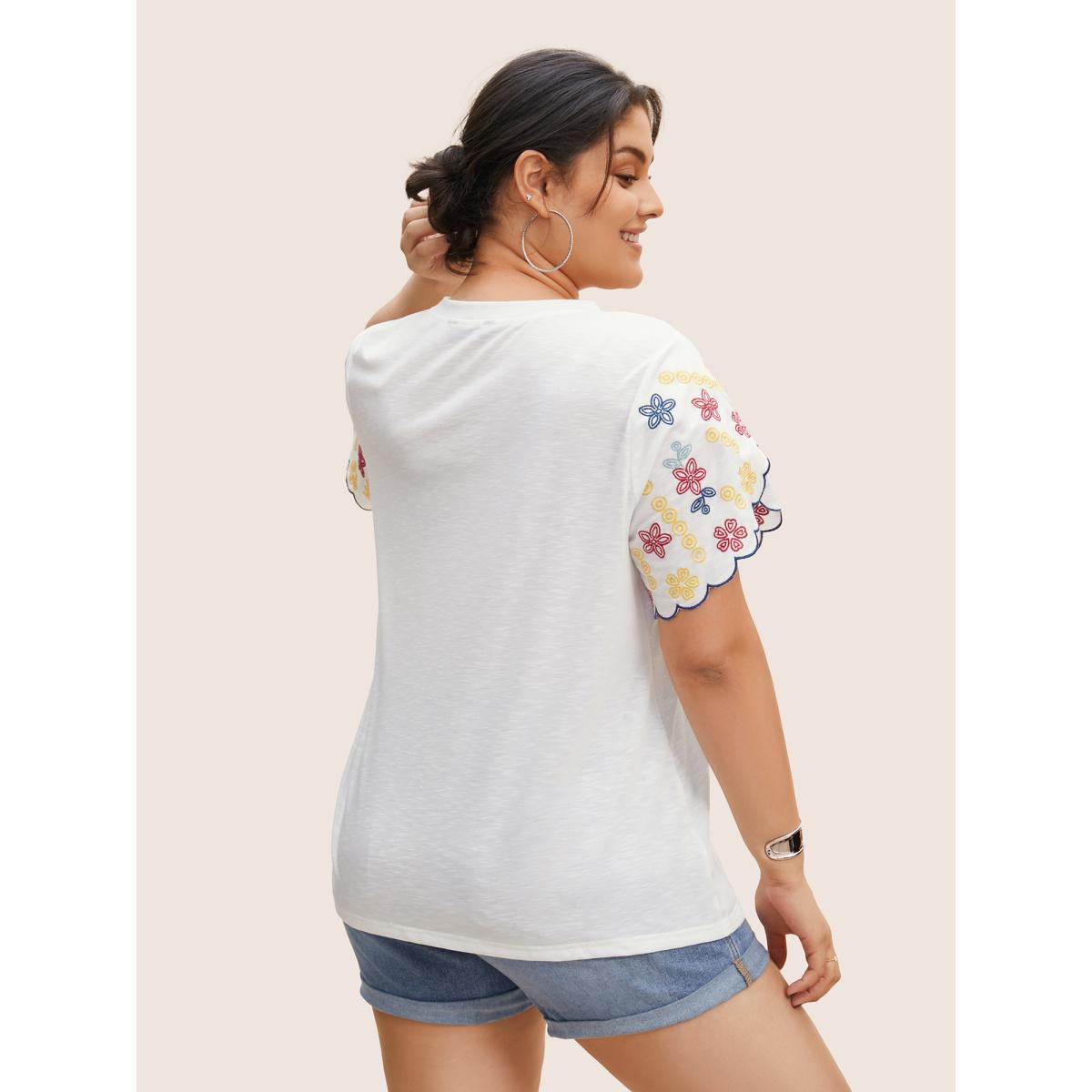 Plus Size Contrast Floral Embroidered Petal Sleeve T-shirt WhiteSmoke Women Casual Petal edge Round Neck Everyday T-shirts BloomChic 22-24/3X Product Image