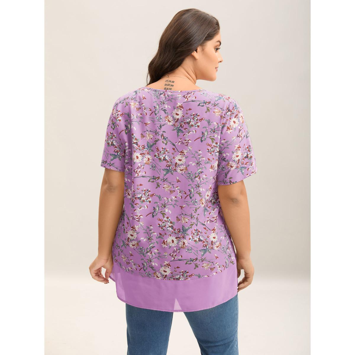 Plus Size DustyPink Garden Print Spliced V-Neck Blouse Women Romantic Short sleeve V-neck Elegant Blouses BloomChic 10/M Product Image