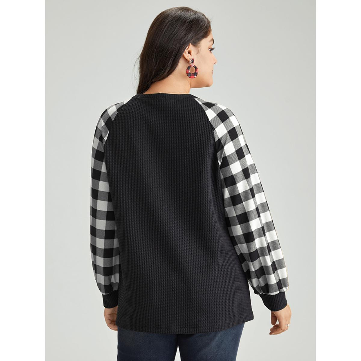Plus Size Waffle Knit Plaid Patchwork Raglan Sleeve T-shirt BlackFlower Women Casual Waffle Knit Plaid V-neck Festival-Christmas T-shirts BloomChic 18-20/2X Product Image