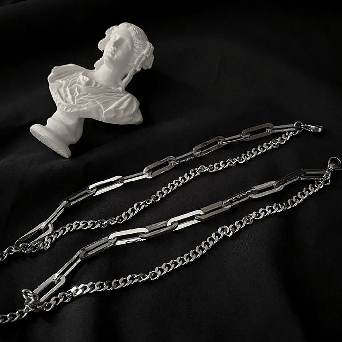 DOUBLE LAYER CHAIN BRACELET Product Image