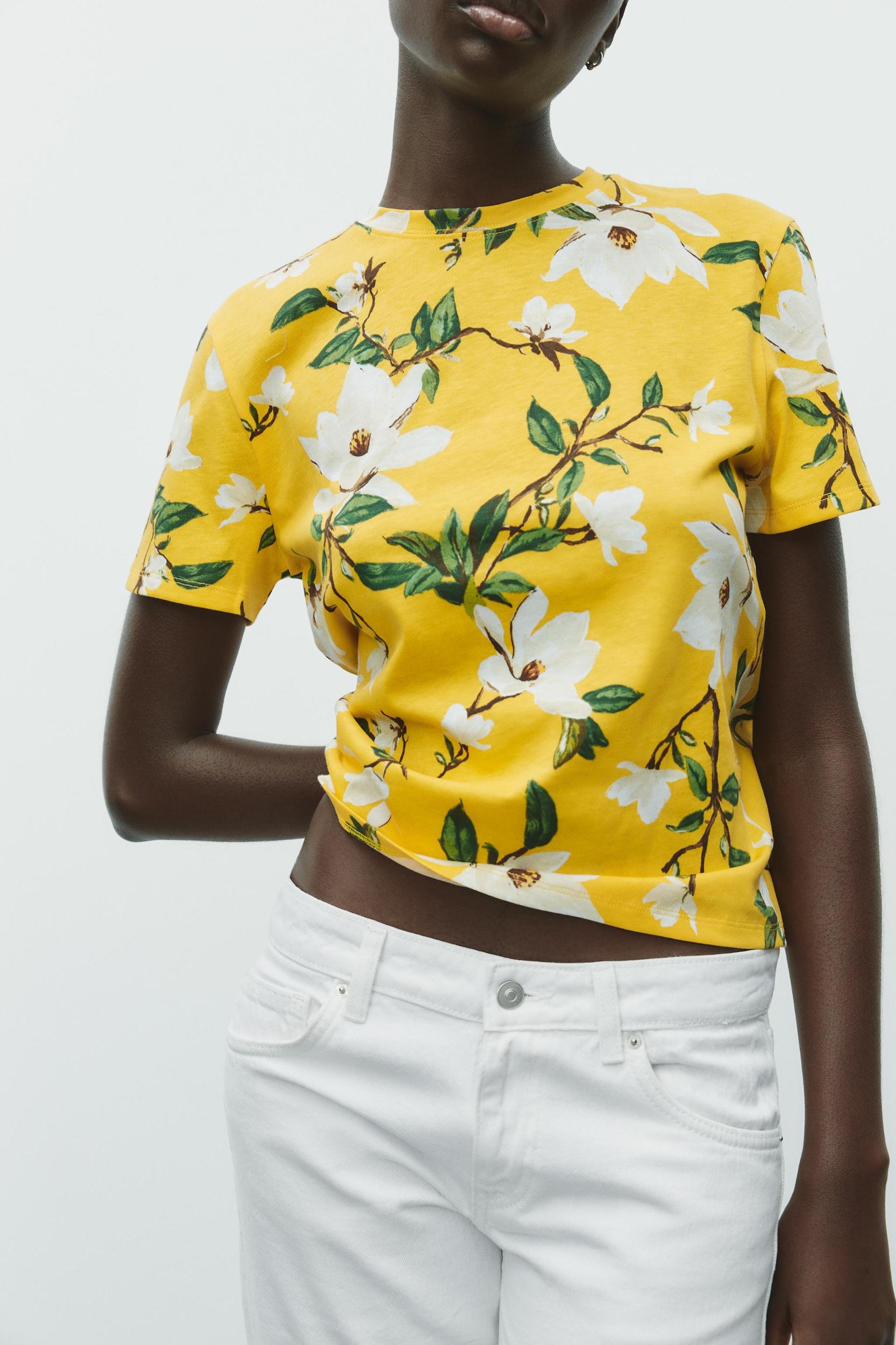 PRINTED T-SHIRT Product Image