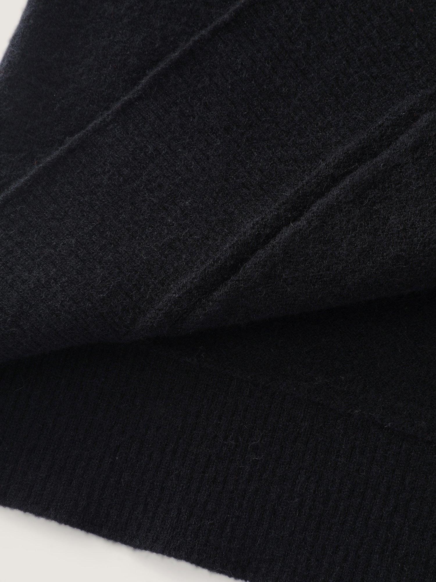 Supersoft Contrast Trim Pocketed Cardigan Female Product Image