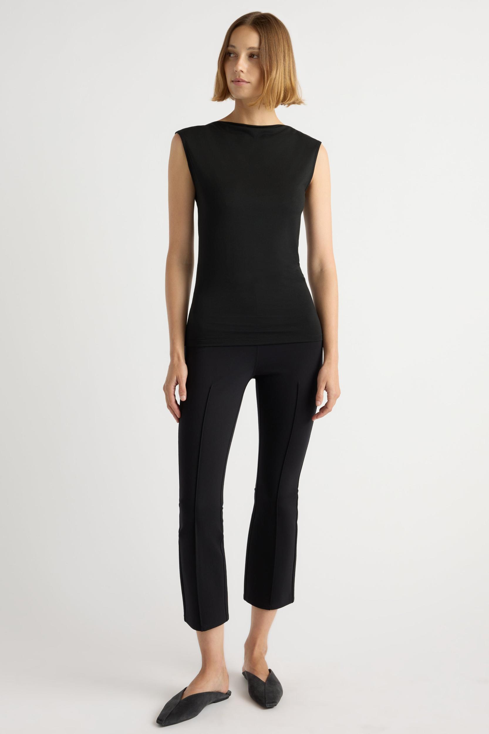 Tez Kick-Flare Ponte Stretch Pant Product Image