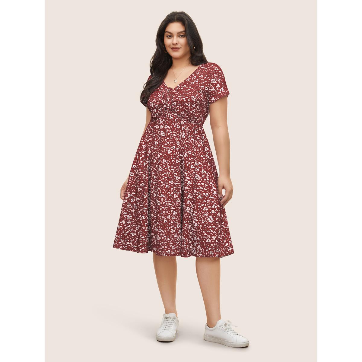 Plus Size Ditsy Floral Elastic Waist Knot Drawstring Dress Russet Women Leisure Non V-neck Short sleeve Curvy Midi Dress BloomChic 14-16/1X Product Image