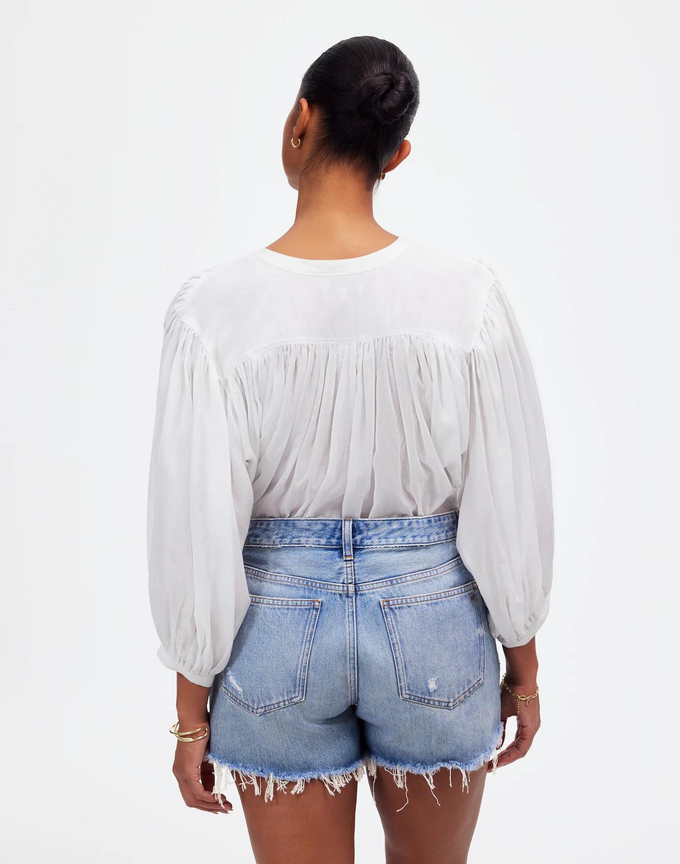 The Curvy Brynn Short in Hallstead Wash Product Image