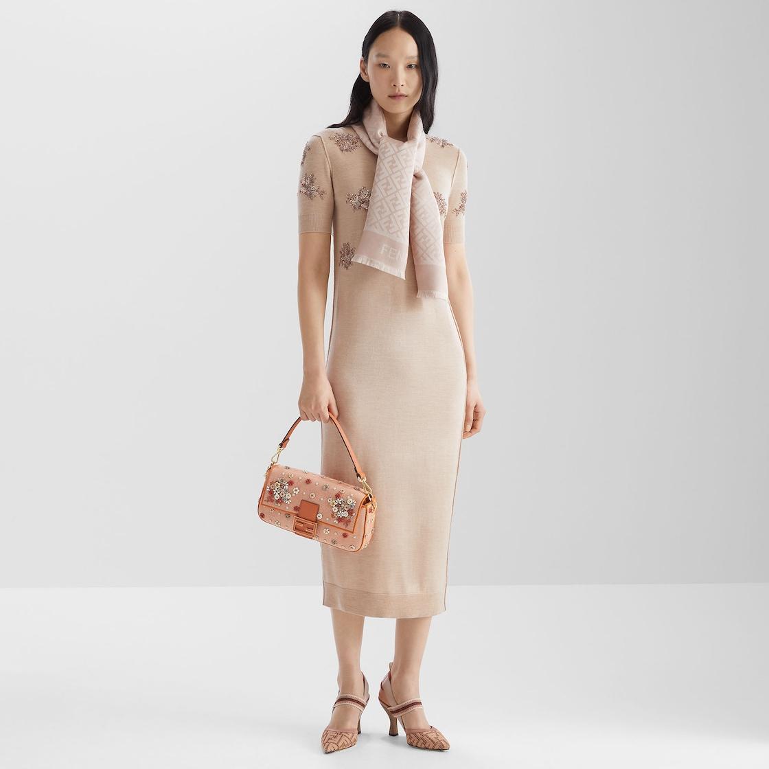 FF ShawlPink organic silk shawl Product Image