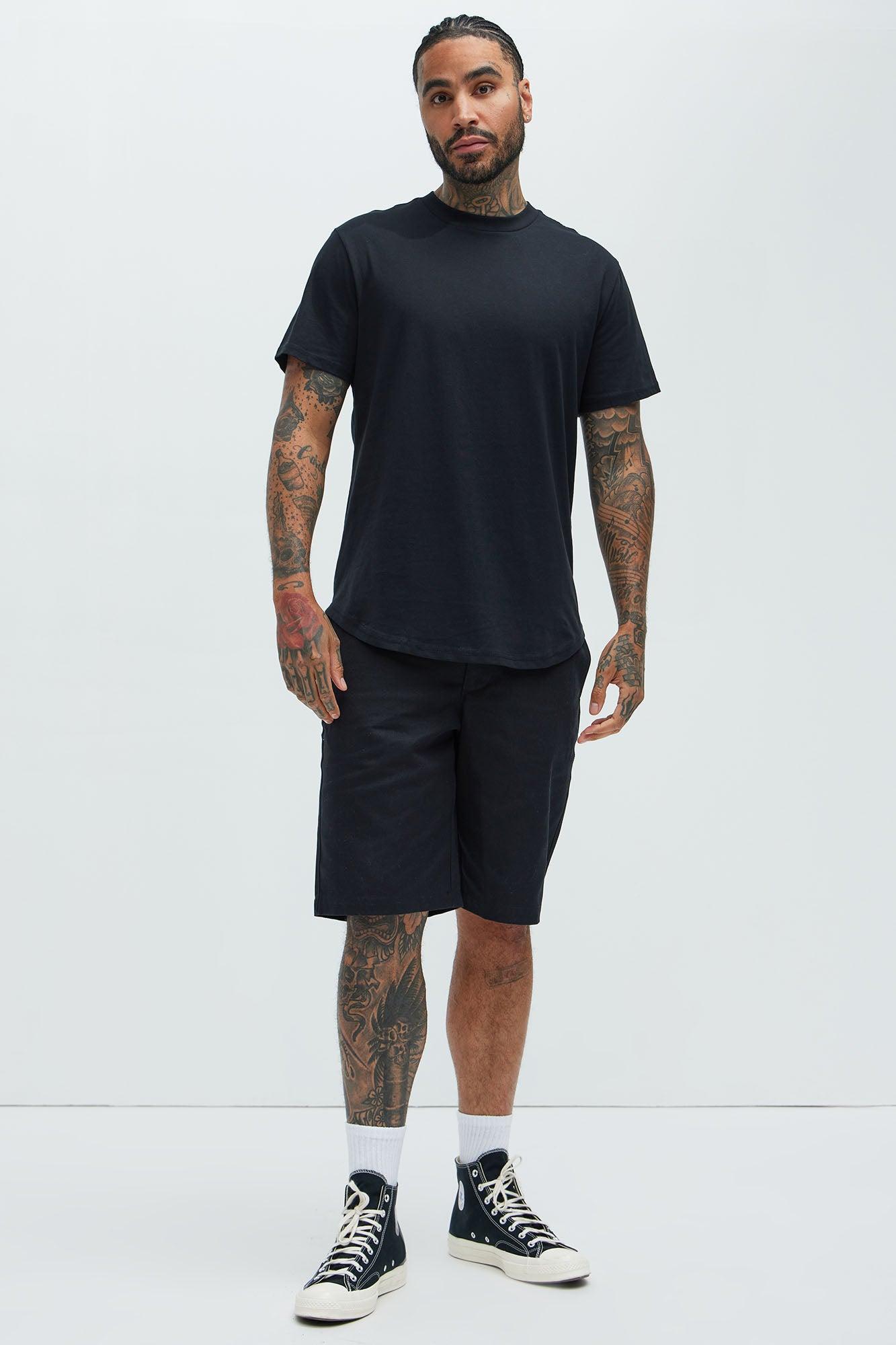 Essential Short Sleeve Scallop Crew Tee - Black Product Image