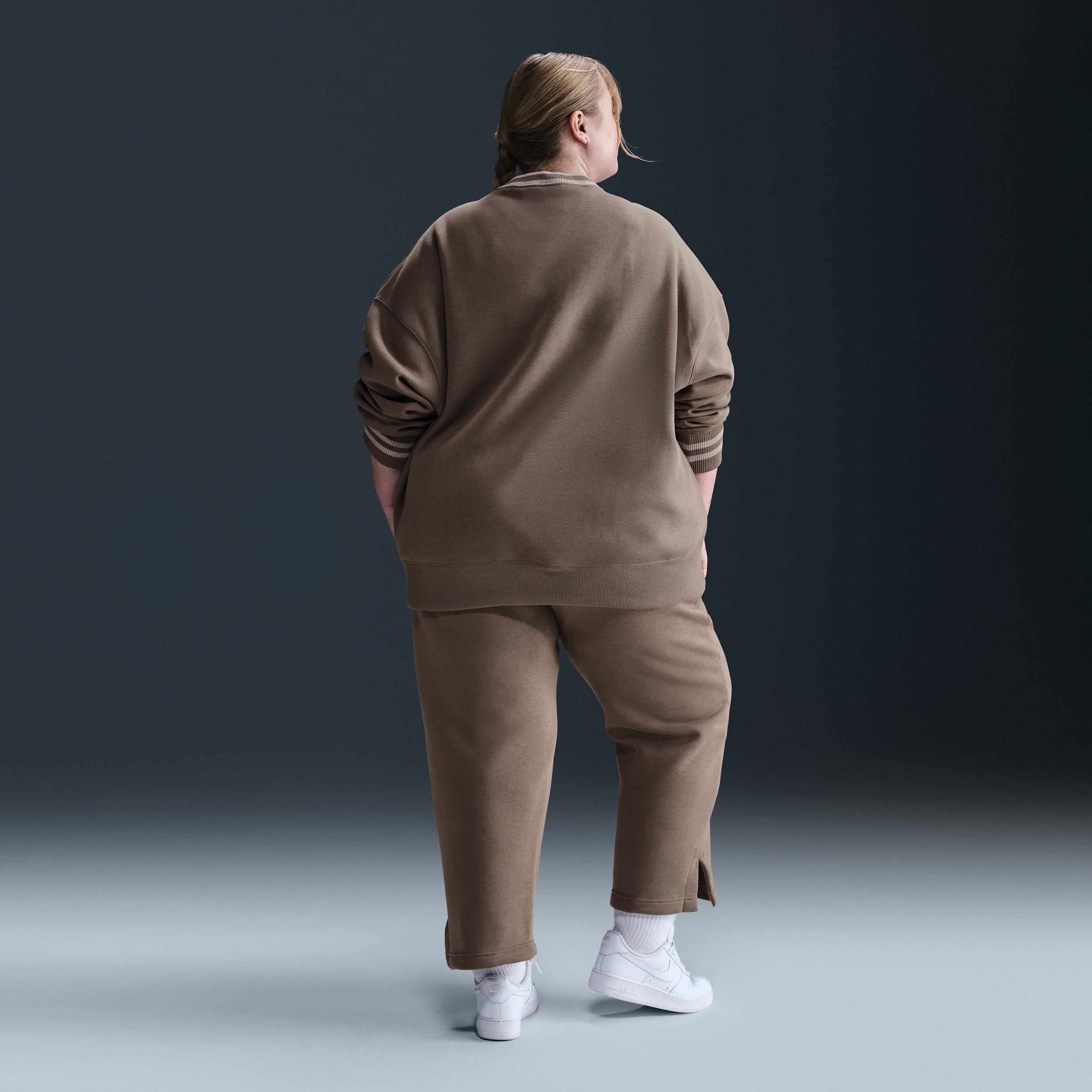 Women's Nike Sportswear Phoenix Fleece Oversized Graphic Crew-Neck Sweatshirt (Plus Size) Product Image