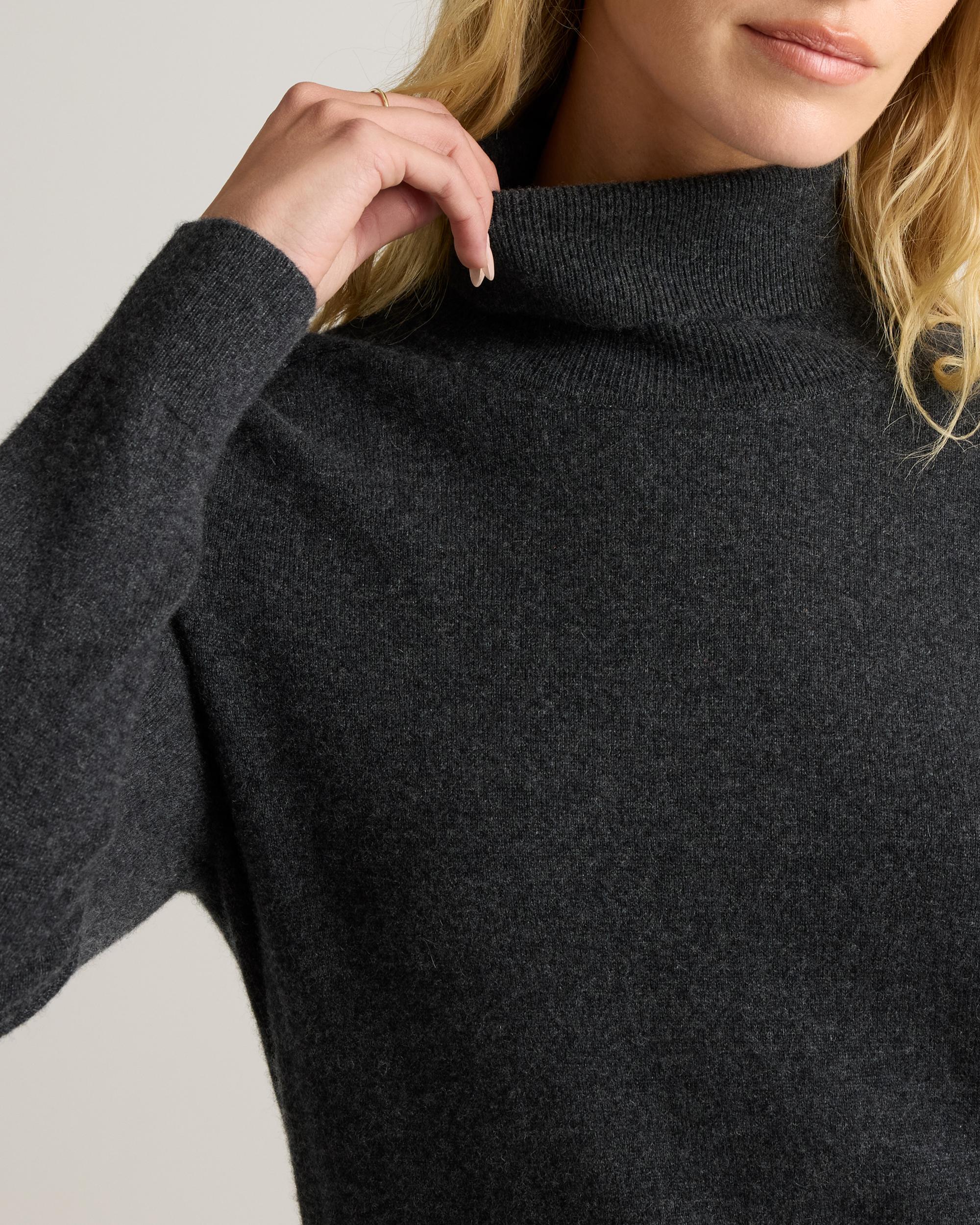 Quince | Women's Mongolian Cashmere Turtleneck Sweater Product Image